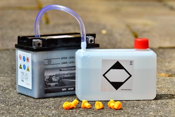 Motosiklet Akü Bakımı Ömrünü Uzatmanın 5 Etkili Yolu